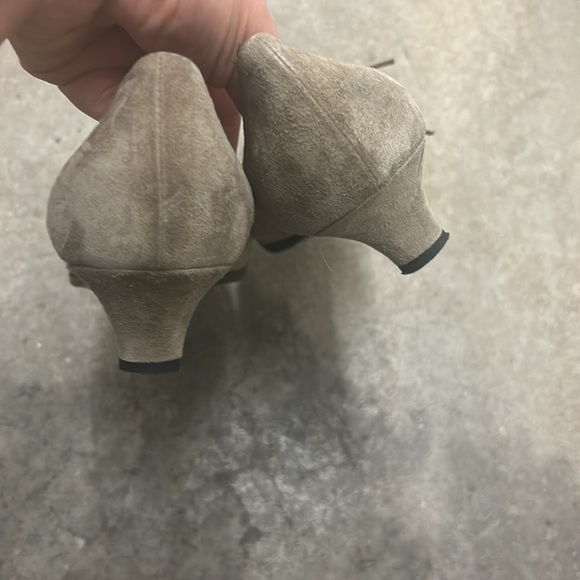 Furla pointy toe kitten heels suede shoes - Picture 3 of 6